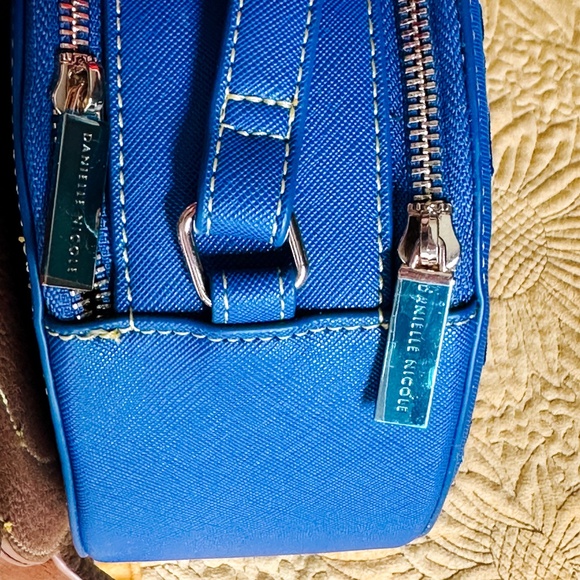 Danielle Nicole Little Mermaid Prince Eric Nautical Crossbody - Picture 5 of 5